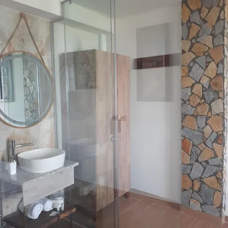 Guest house Shehi And Winery *