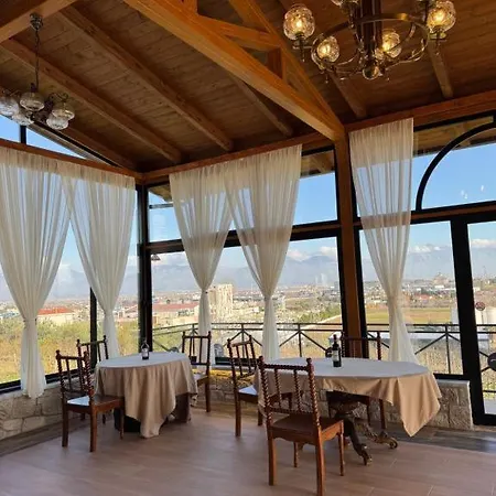 Pensión Shehi And Winery 3*